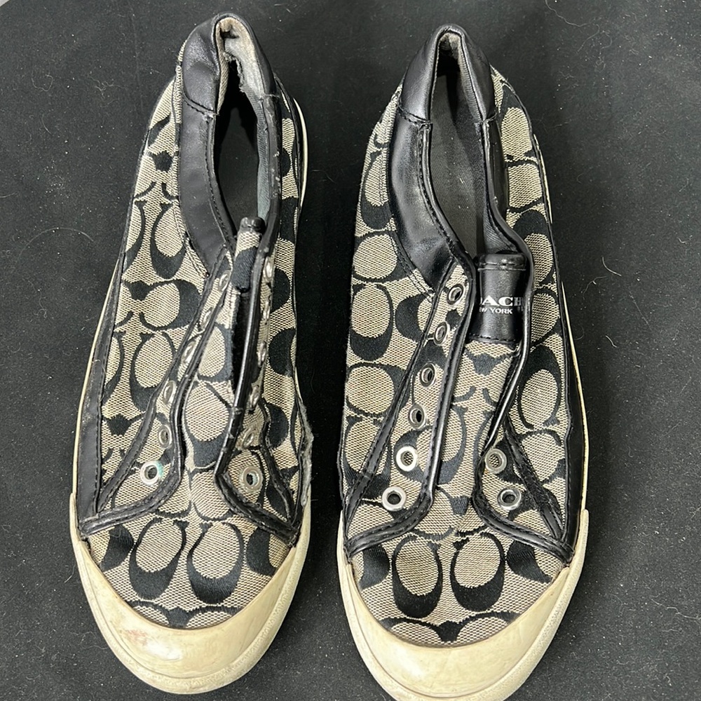 Coach laceless shoes